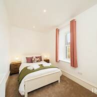 Kirkton Family Farmhouse With Hot Tub Alford Aberdeenshire