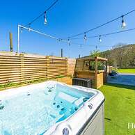 Kirkton Family Farmhouse With Hot Tub Alford Aberdeenshire