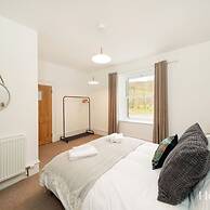 Kirkton Family Farmhouse With Hot Tub Alford Aberdeenshire