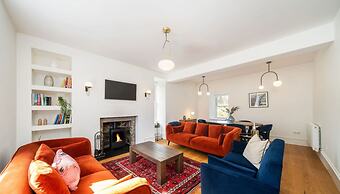 Kirkton Family Farmhouse With Hot Tub Alford Aberdeenshire