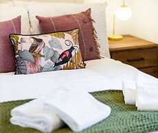 Kirkton Family Farmhouse With Hot Tub Alford Aberdeenshire