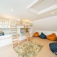 Kirkton Family Farmhouse With Hot Tub Alford Aberdeenshire