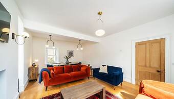 Kirkton Family Farmhouse With Hot Tub Alford Aberdeenshire