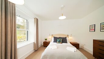 Kirkton Family Farmhouse With Hot Tub Alford Aberdeenshire