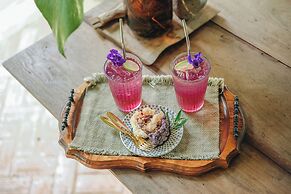 The River Runs Chiang Klang