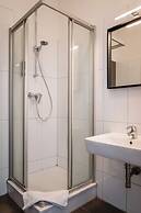 Apartmenthaus Berlin Neukölln