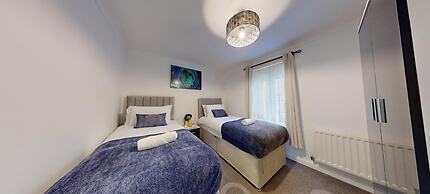 Romford Retreat - Modern 2BR Apartment