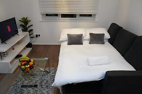 4guests-parking-2br-familyfriendly
