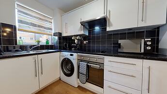 4guests-parking-2br-familyfriendly