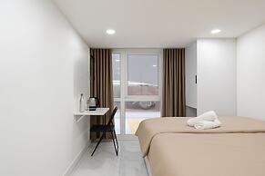 Siris Niko Residence - Self checkin