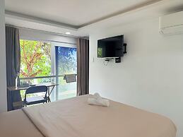 Siris Niko Residence