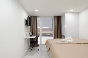 Siris Niko Residence