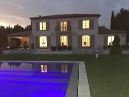 Bastide des Lauves