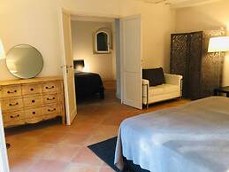 Bastide des Lauves