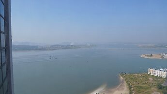 Blue Kites Residence by A La Carte