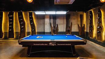 Cozy Front Beach House wid Private Beach