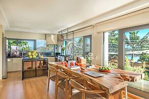 Cozy Front Beach House wid Private Beach