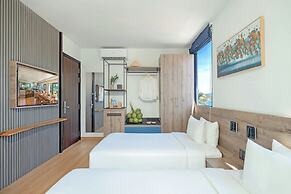 Cozy Front Beach House wid Private Beach