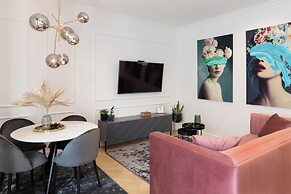 Candy Ballerina Zagreb Lux Center