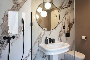 Candy Ballerina Zagreb Lux Center