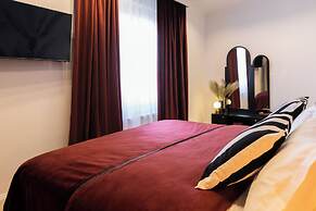 Candy Ballerina Zagreb Lux Center