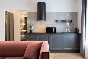 Candy Ballerina Zagreb Lux Center