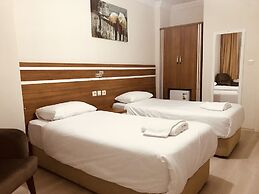 LAROK HOTEL