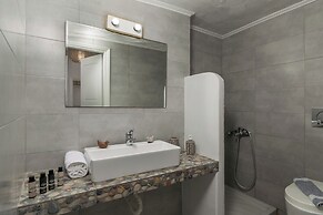 FANI DREAM SUITE 2&3 By Vilos Suites