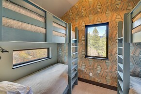 4 Mi to Dtwn: Leadville Retreat w/ Hot Tub!