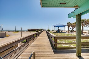 Walk to Pier: St Augustine Beach Condo w/ Balcony!