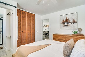 Redington Beach Coastal Retreat - Walk to Beach!