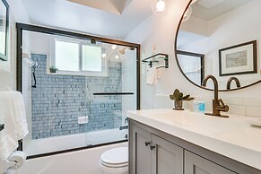 Redington Beach Coastal Retreat - Walk to Beach!