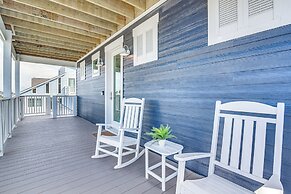 Galveston Getaway w/ Outdoor Bar: Walk to Beach!