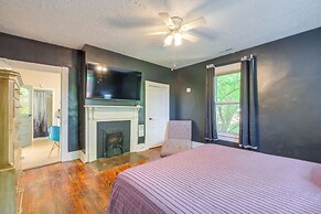 2 Mi to Dtwn: Historic Lynchburg Apartment!