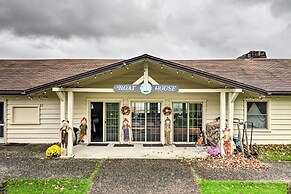 Terra Alta Vacation Rental: Walk to Alpine Lake!