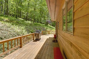 Terra Alta Vacation Rental: Walk to Alpine Lake!