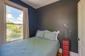 Large Lynchburg Family Home w/ Hot Tub: 4 Mi to LU