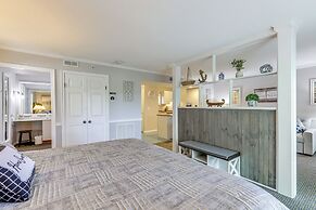 Norwich Vacation Rental w/ Golf Course Views!