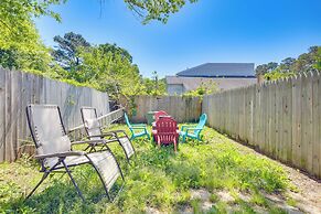 Pet-friendly Virginia Beach Abode - Walk to Beach!