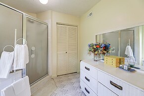 Morehead City Home ~ Walk to Beach Park!