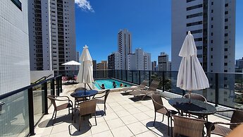 Apt 2 quartos com varanda próximo Praça Casa Forte o bairro mais agrad