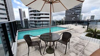 Apt 2 quartos com varanda próximo Praça Casa Forte o bairro mais agrad
