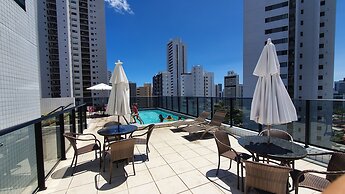 Apt 2 quartos com varanda próximo Praça Casa Forte o bairro mais agrad