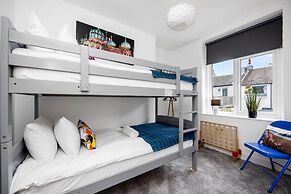 Queens Mile 2 With Free Parking By My Getaways