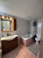 Cozy 1 Bd Apt in Therisos with Balcony