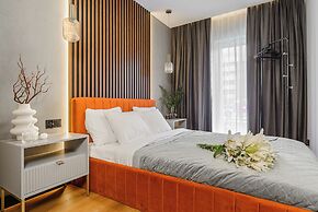 Lumina apart with luxury garden