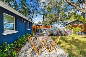 Casa De Sarasota Cozy, fun and Discreet Getaway