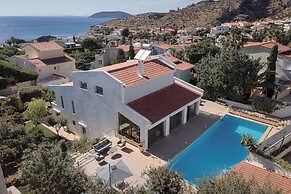 Grand Apollon Villa