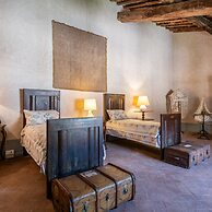 Alchimia Di Storia Attico di Charm nel Castello di Calci