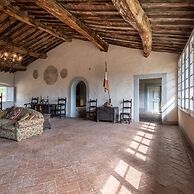 Alchimia Di Storia Attico di Charm nel Castello di Calci